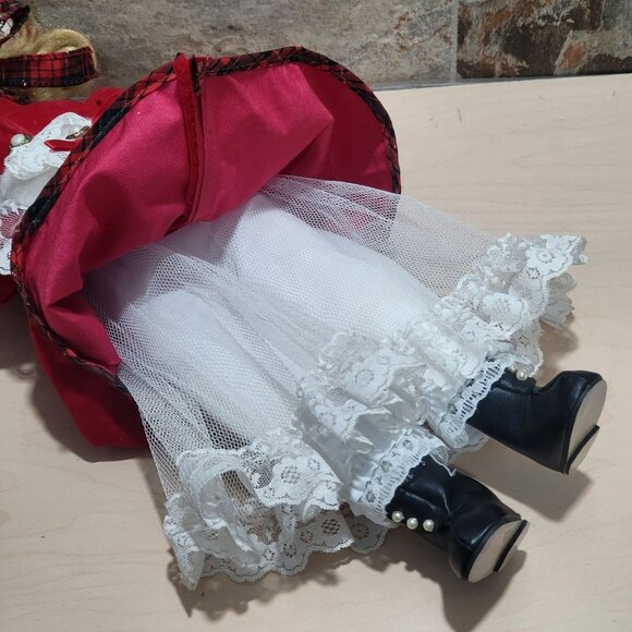 Vintage Porcelain Doll Velvet Red Dress White Lace Muff Hand Warmer - Picture 7 of 14